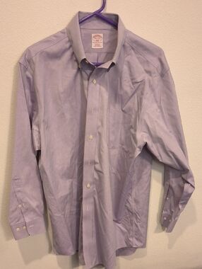 Brooks Brothers Men’s Lavender ButtonDown Dress Shirt 16 1/20  2=3 Classic Cotto